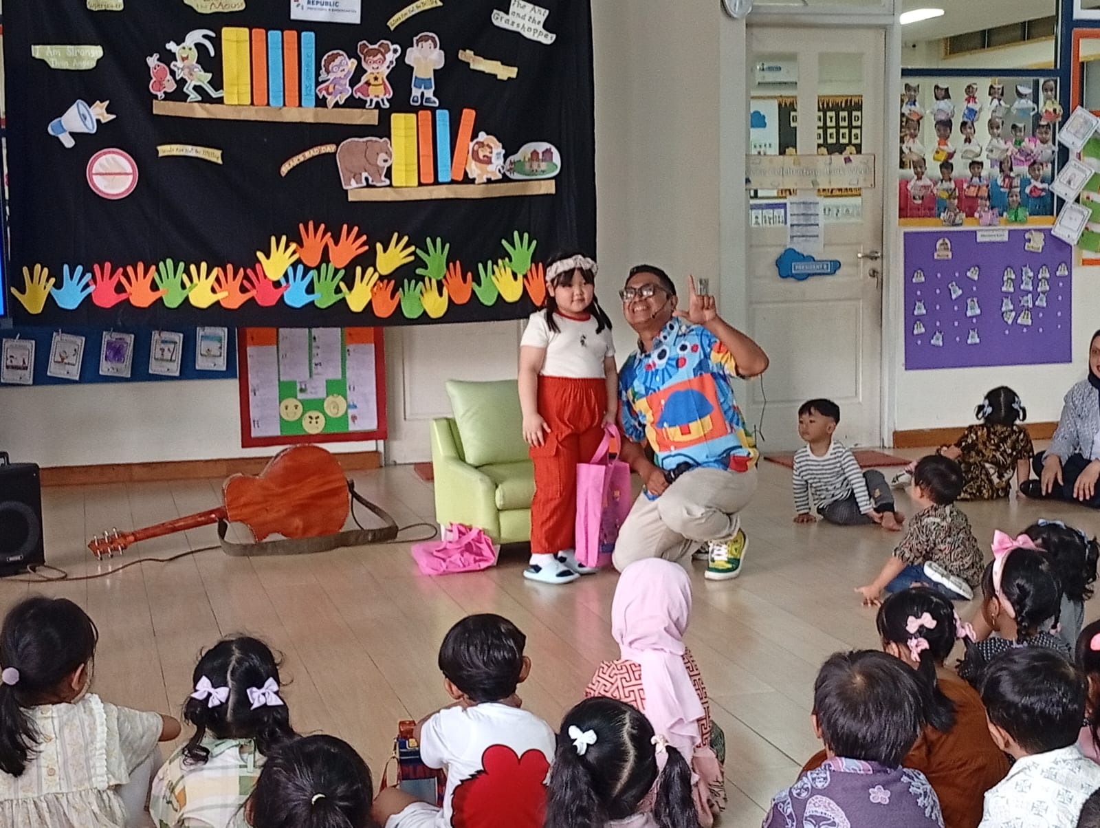 Wisata LiterAsyik Ke Kids Republic School